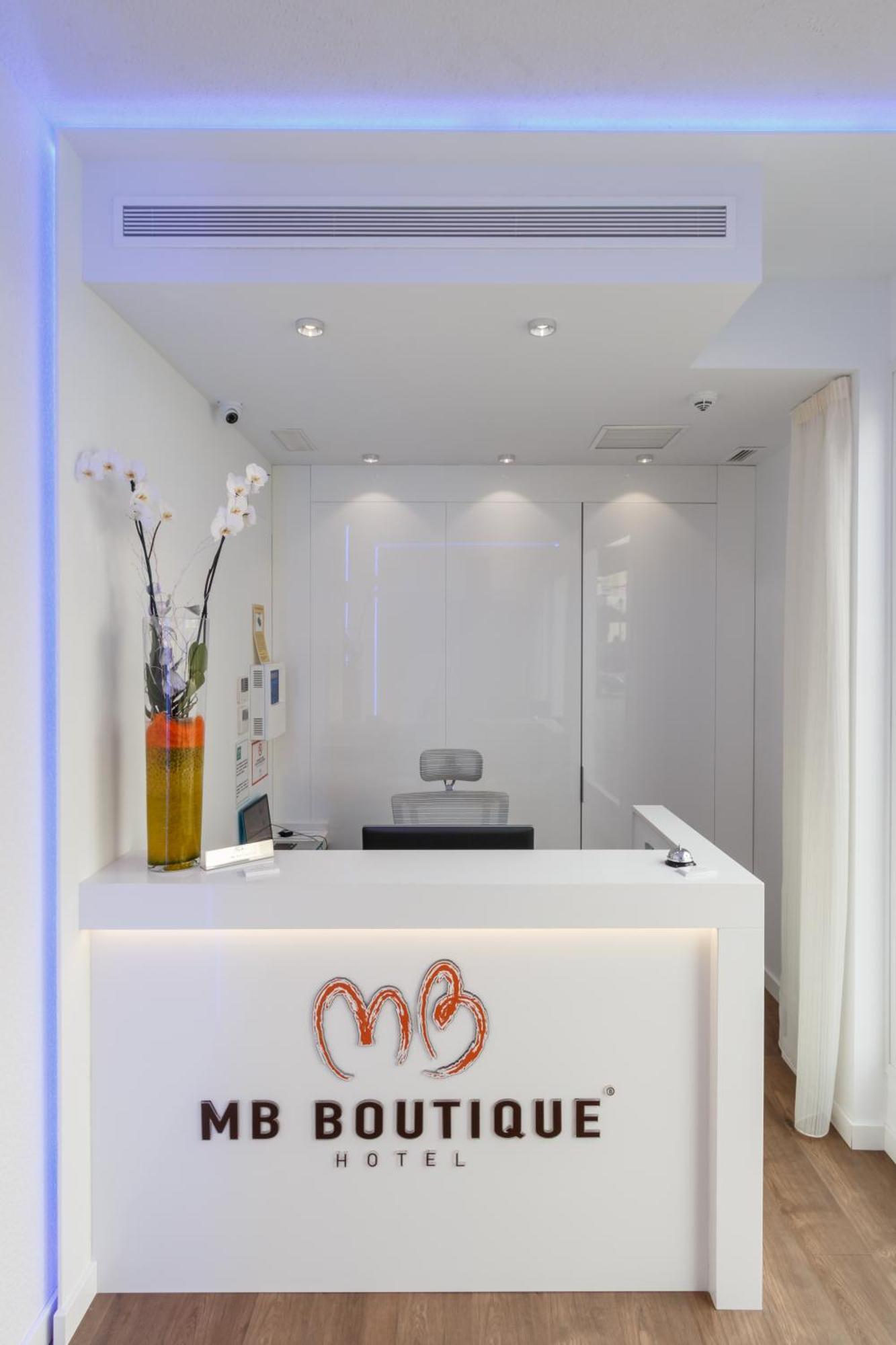 Neptuno 2B Menyber Apartment Nerja Ngoại thất bức ảnh